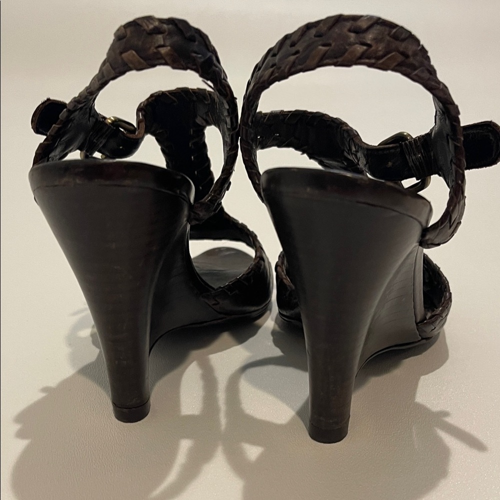 Fendi Zeppa Capra Pergamena Dark Brown Braided Wedge Sandals - Picture 4 of 9